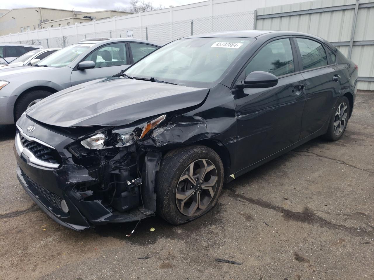 2019 Kia Forte Fe vin: 3KPF24AD1KE087432