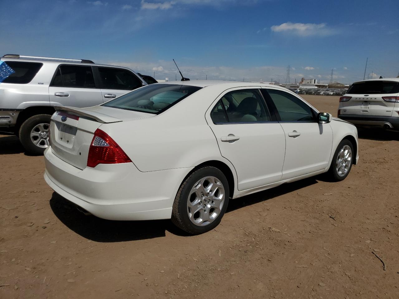 3FAHP0HA5AR273826 2010 Ford Fusion Se