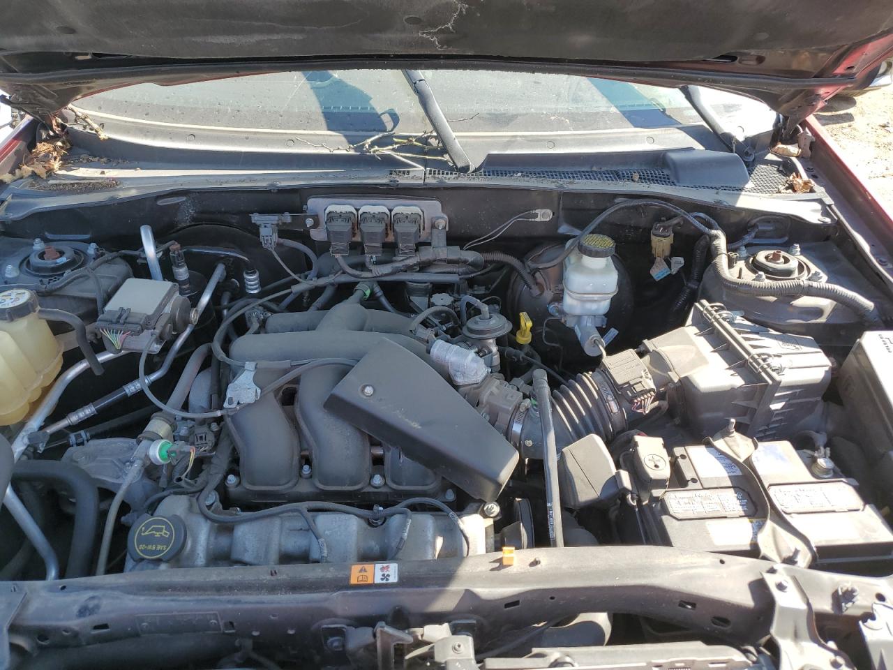 1FMYU041X5KB01936 2005 Ford Escape Limited