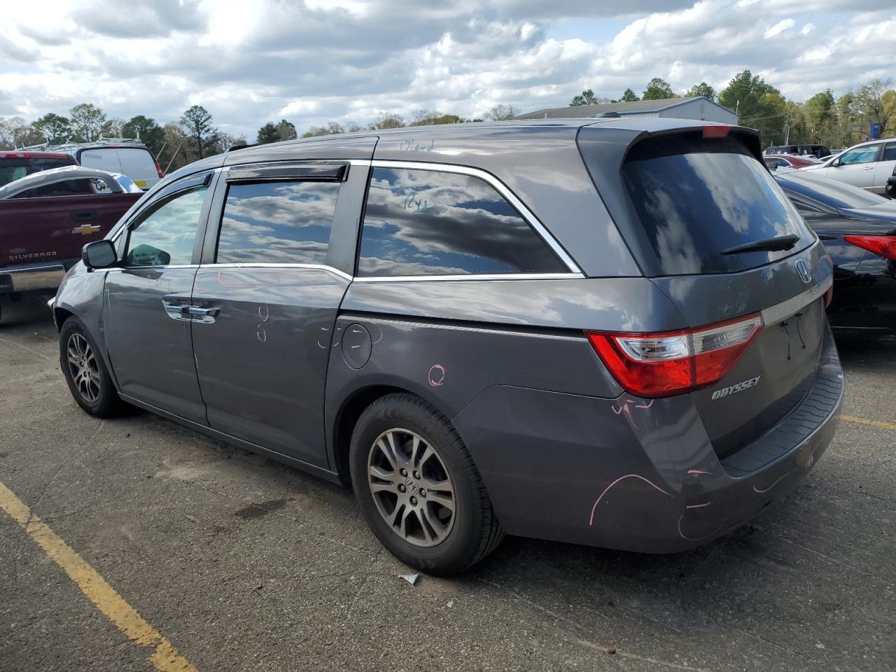 5FNRL5H66DB015940 2013 Honda Odyssey Exl