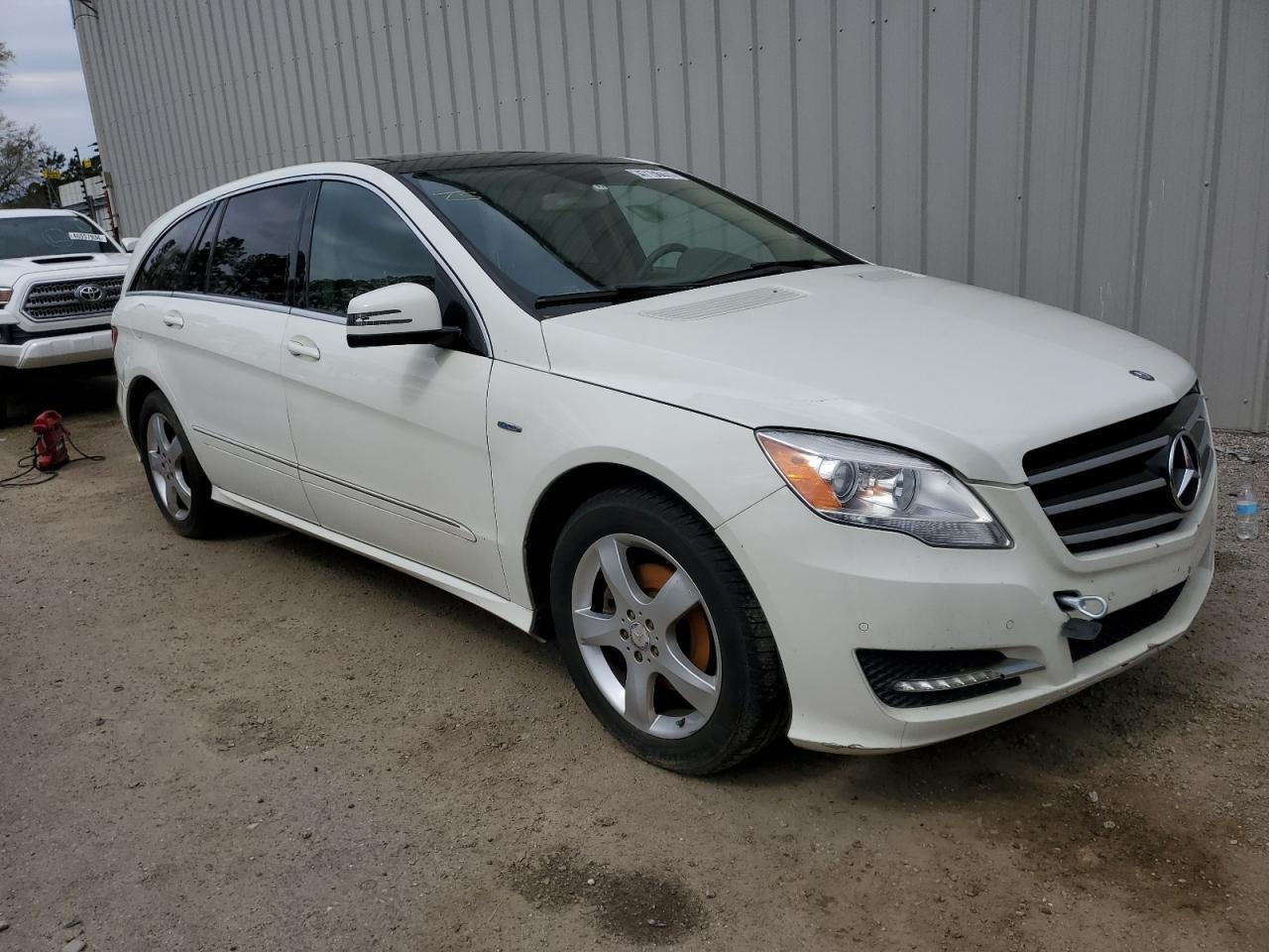 4JGCB5HE6CA137555 2012 Mercedes-Benz R 350 4Matic