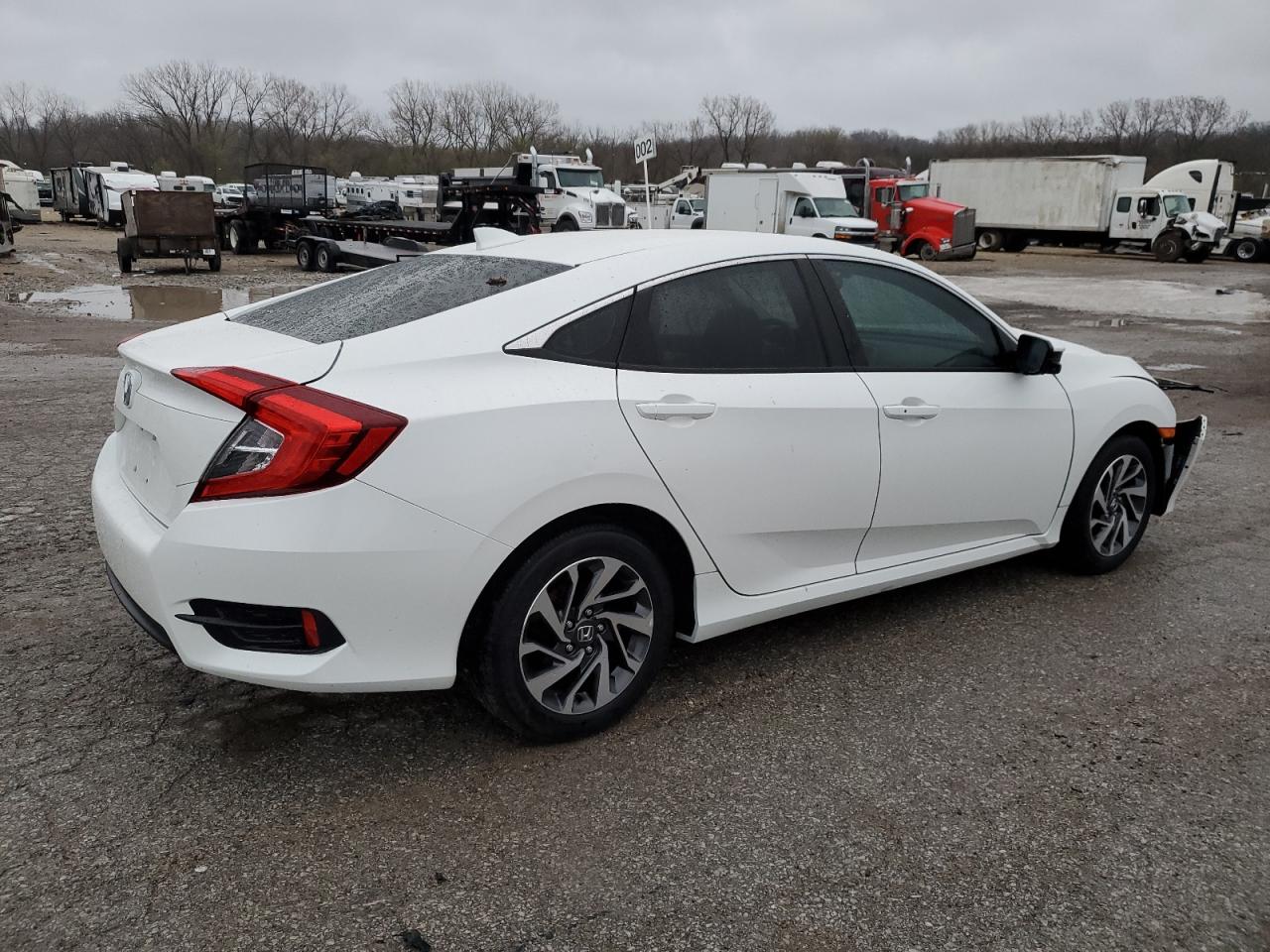 19XFC2F73HE210340 2017 Honda Civic Ex