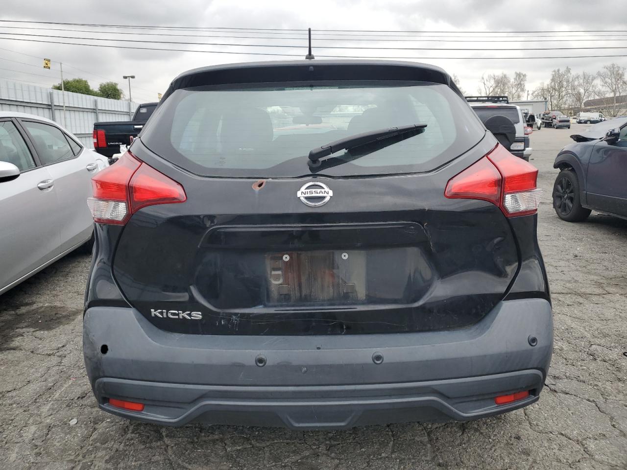 2020 Nissan Kicks S vin: 3N1CP5BV0LL493302