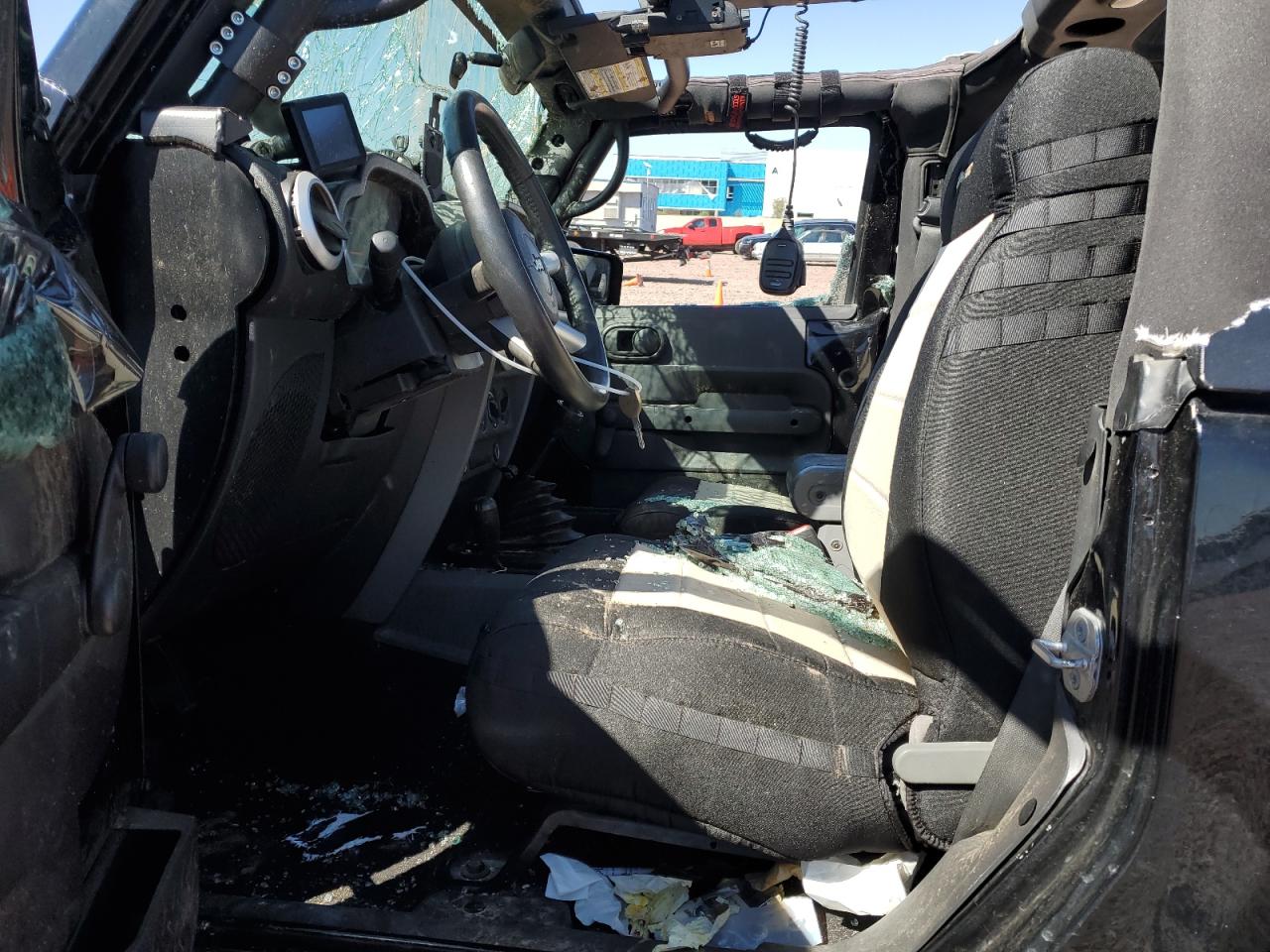 1J4FA54188L567911 2008 Jeep Wrangler Sahara