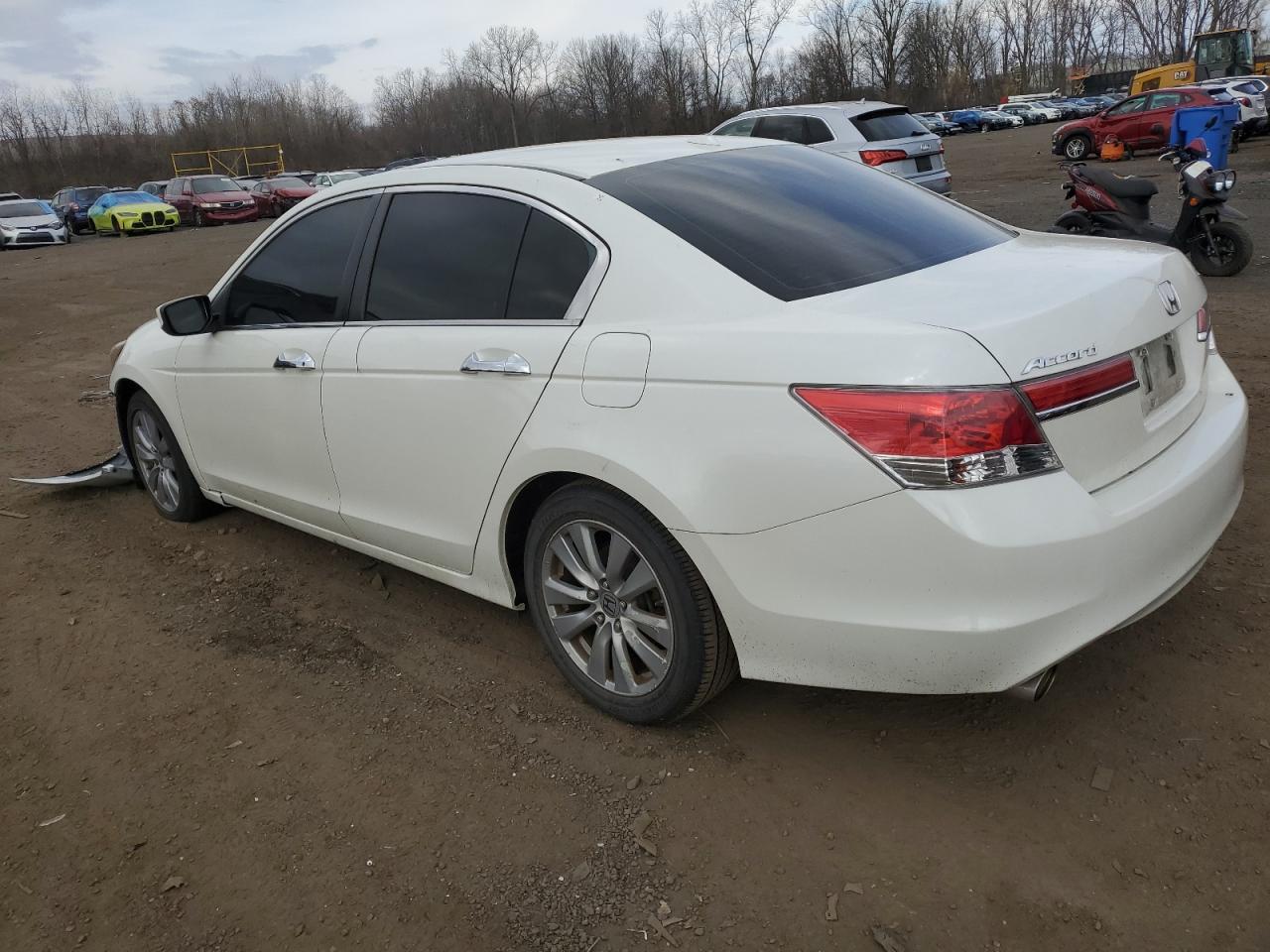 1HGCP3F84BA004803 2011 Honda Accord Exl