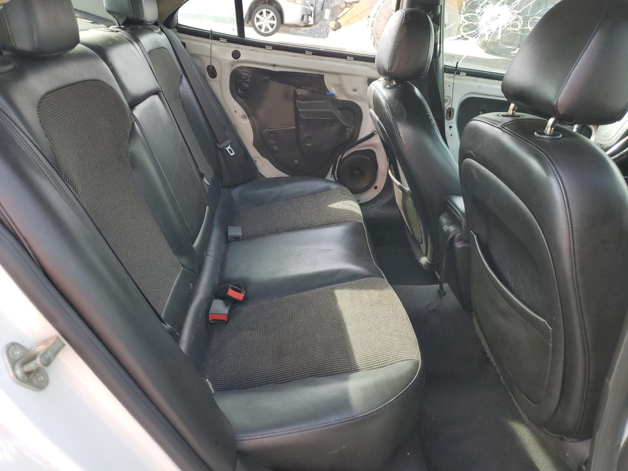 1G11E5SA2DU134721 2013 Chevrolet Malibu 2Lt