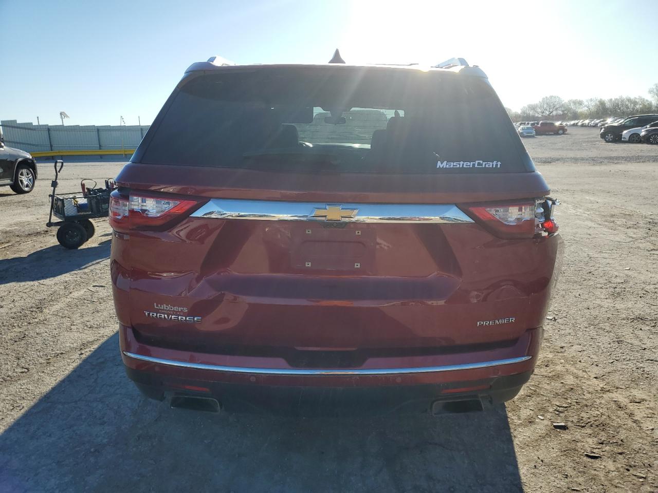 2019 Chevrolet Traverse Premier vin: 1GNERKKWXKJ108445