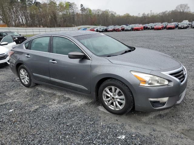 2015 Nissan Altima - Image 4