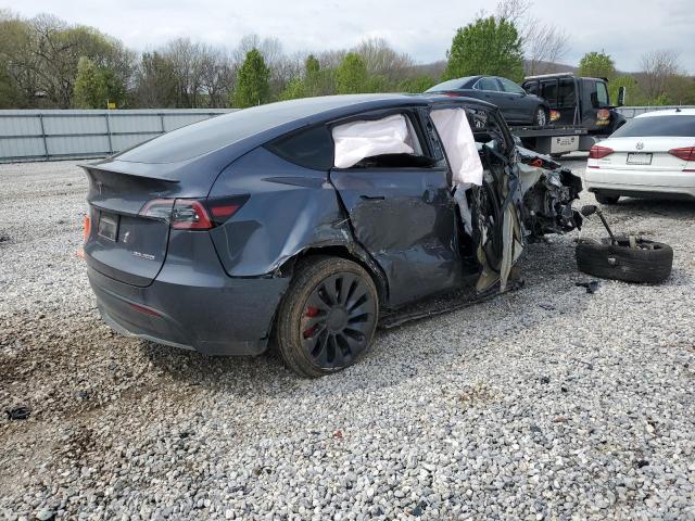 7SAYGDEF7PF912206 Tesla Model Y  3