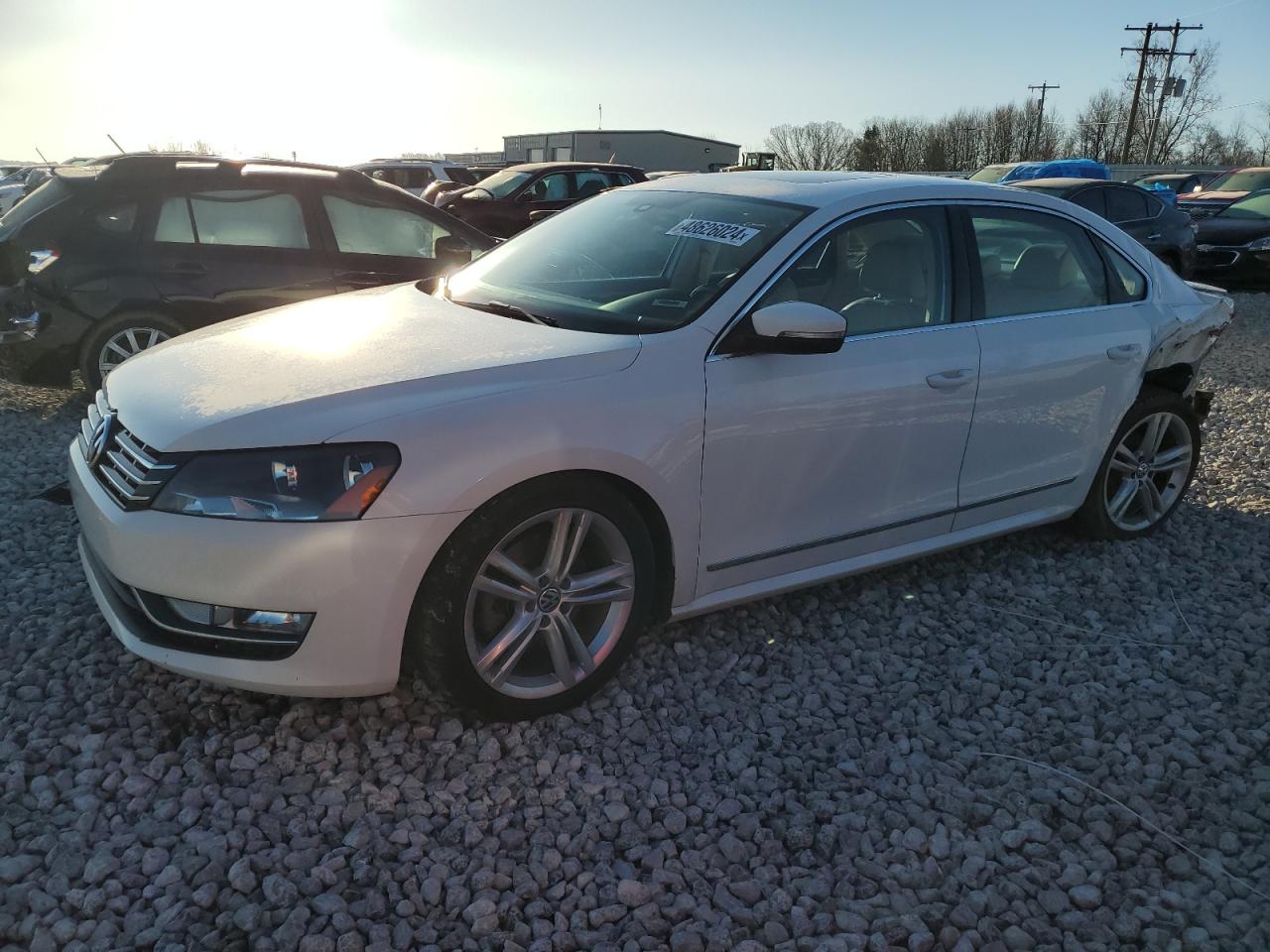 1VWCN7A3XEC047233 2014 Volkswagen Passat Sel