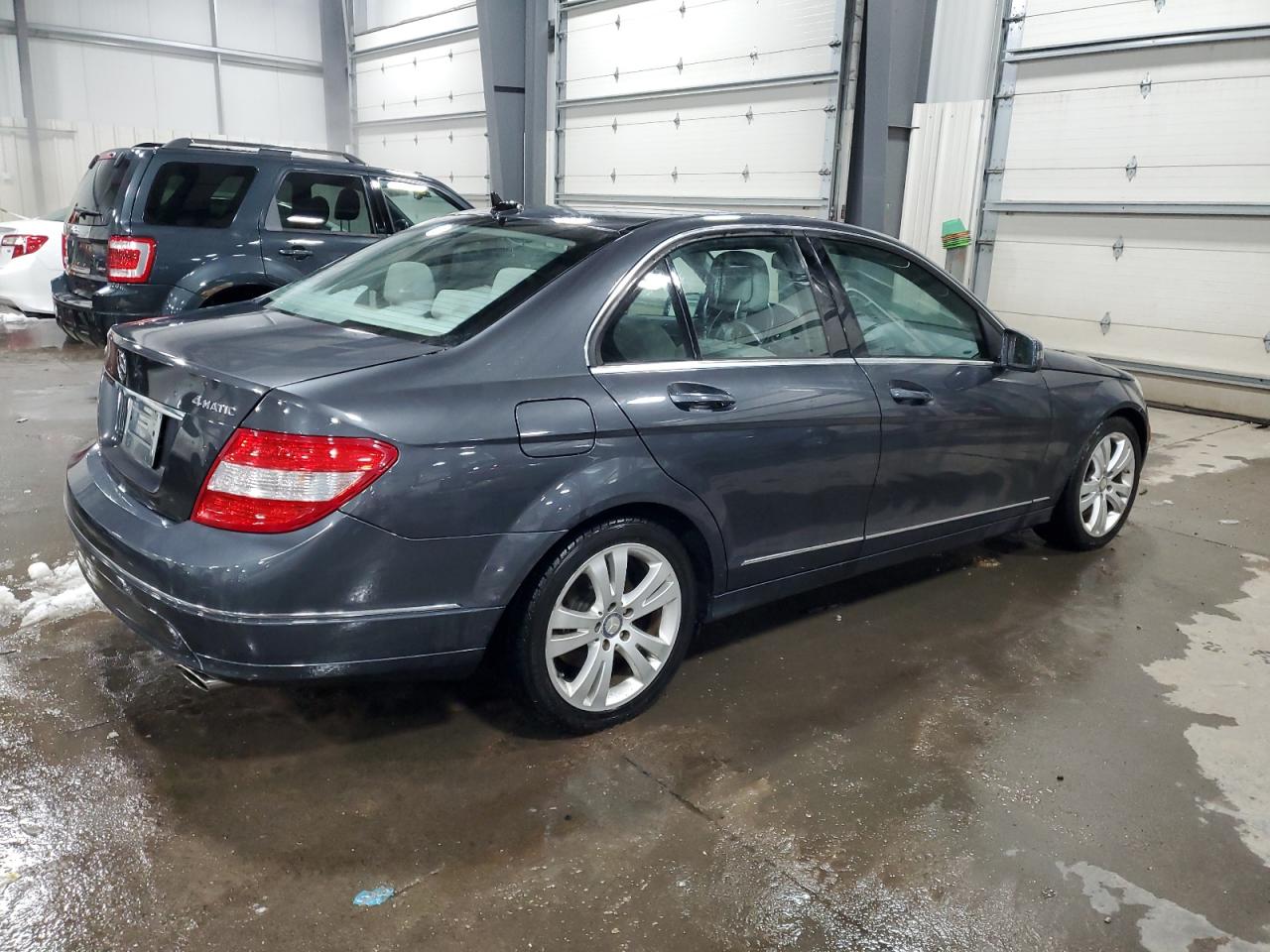 WDDGF8BB2AF481741 2010 Mercedes-Benz C 300 4Matic
