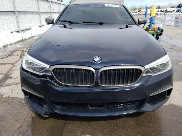  BMW M5 2019 Серый
