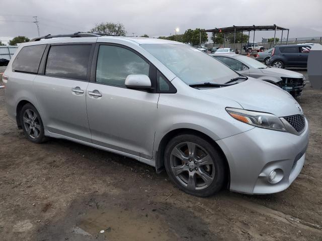 2017 TOYOTA SIENNA SE 5TDXZ3DC9HS766473
