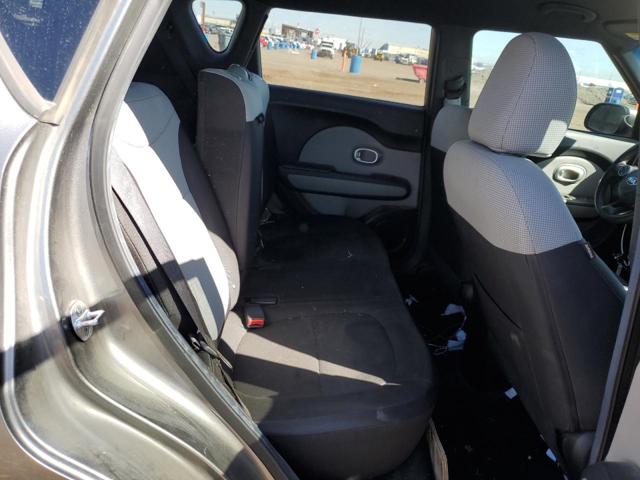KNDJN2A22E7097038 2014 Kia Soul