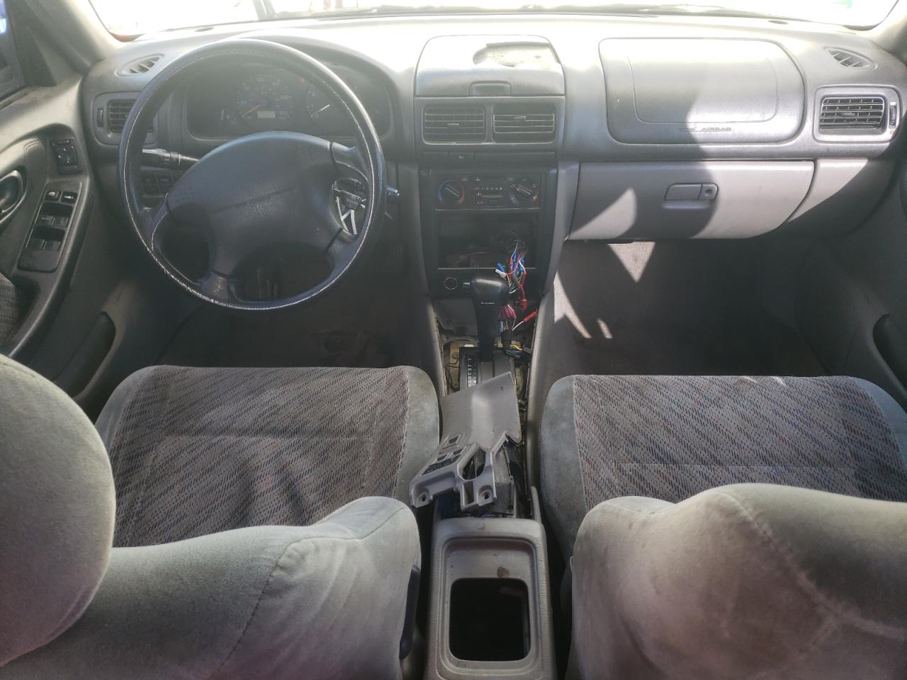 JF1SF6559XH708456 1999 Subaru Forester S