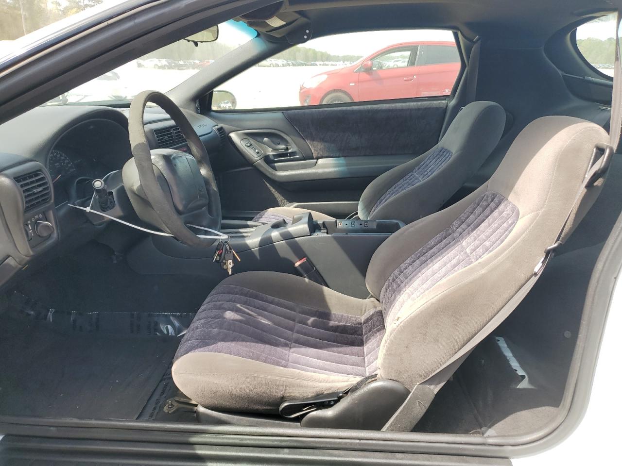 2G1FP22K312123560 2001 Chevrolet Camaro