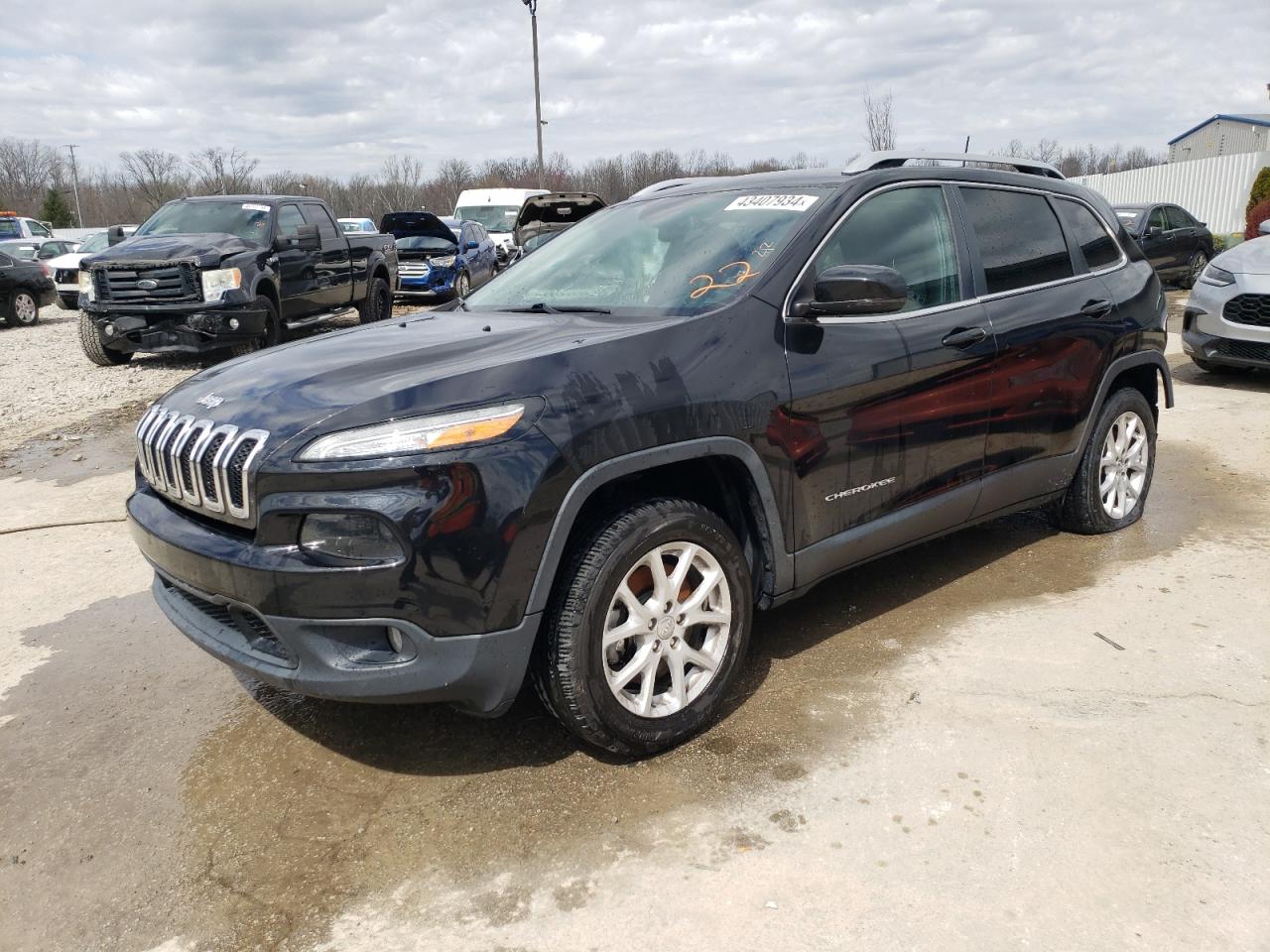 1C4PJMCB1GW252394 2016 Jeep Cherokee Latitude