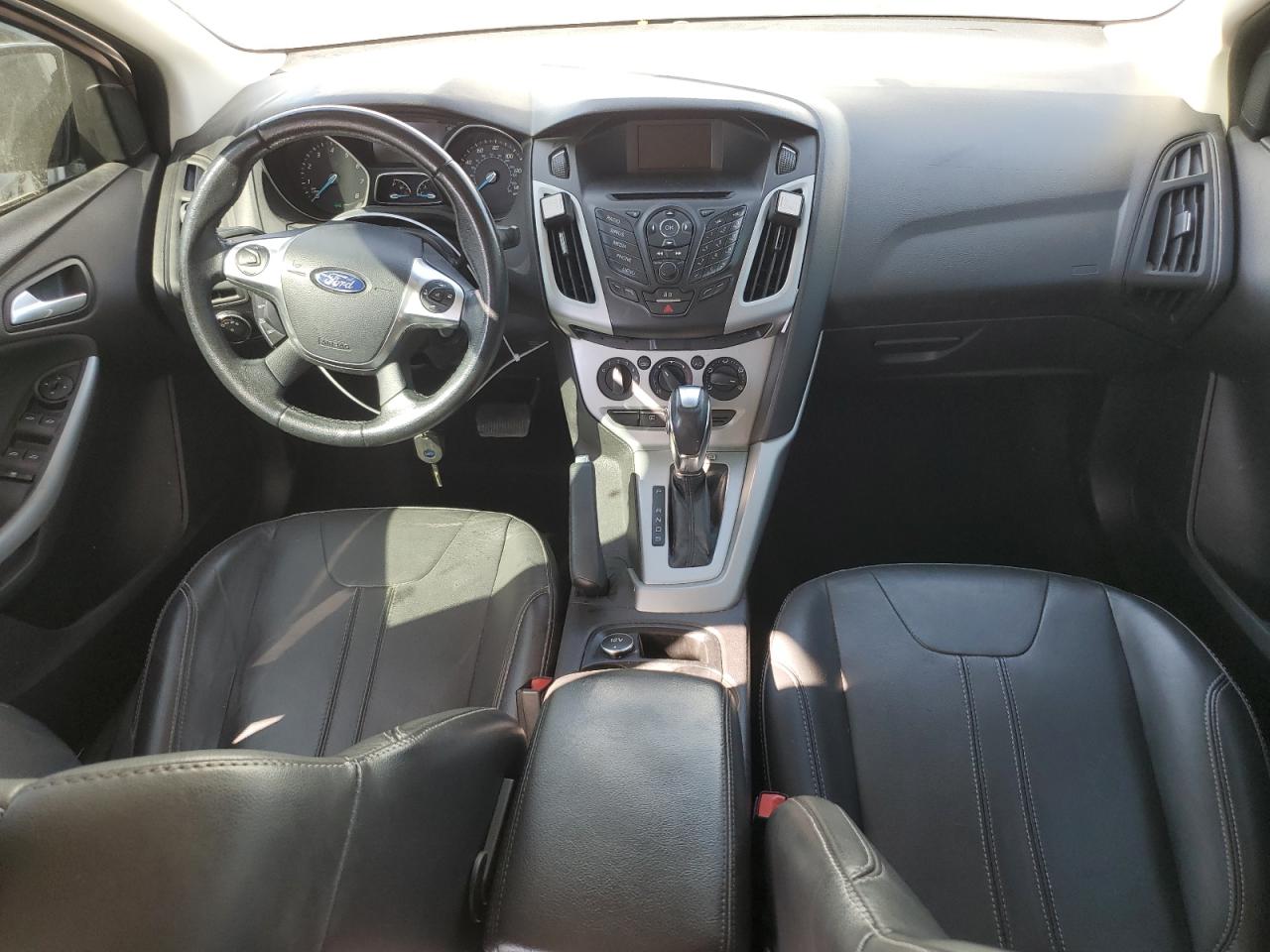 1FADP3F22EL165602 2014 Ford Focus Se