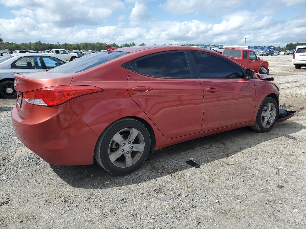 KMHDH4AE6DU670268 2013 Hyundai Elantra Gls