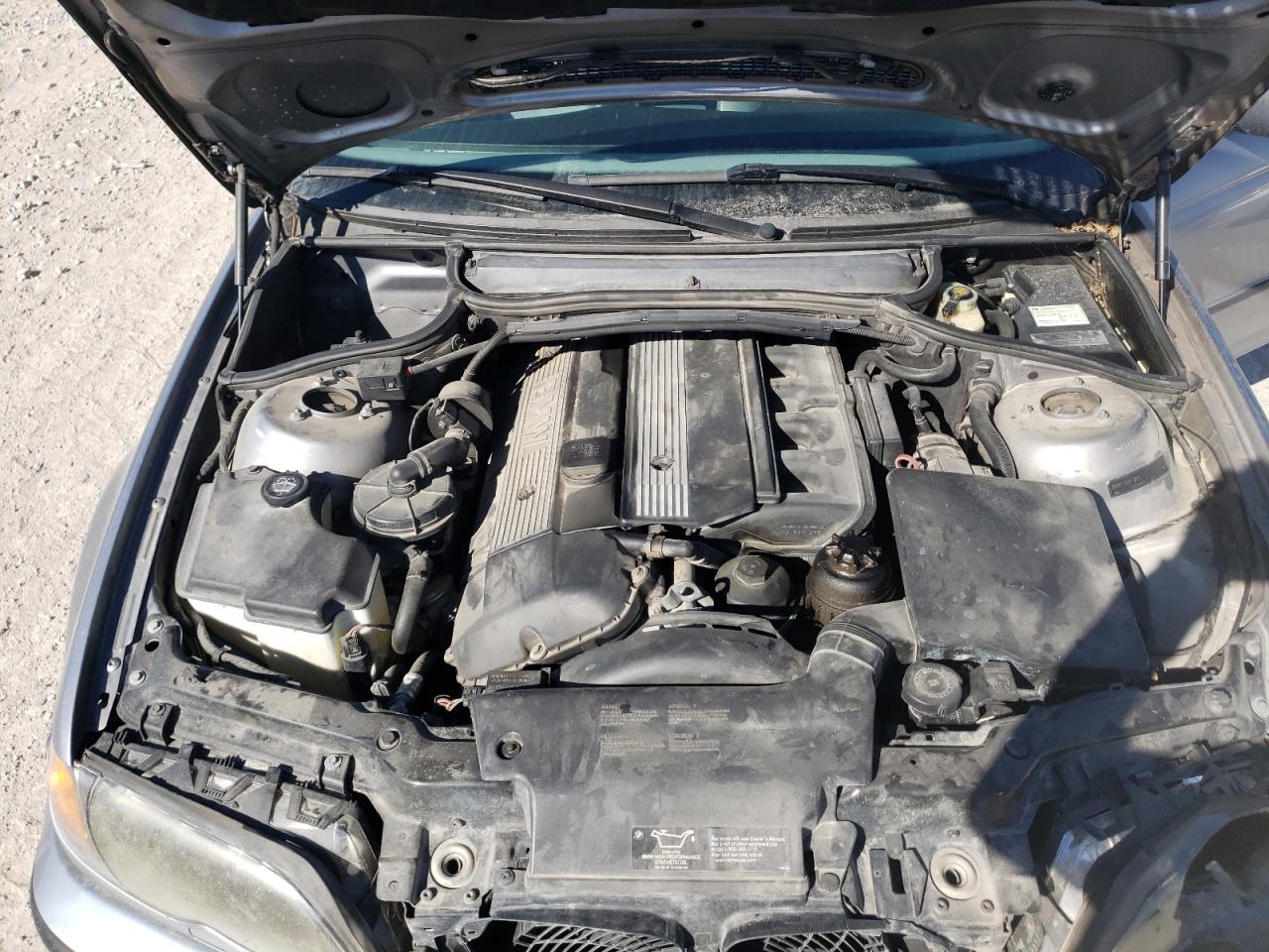 WBAET37443NJ37664 2003 BMW 325 I