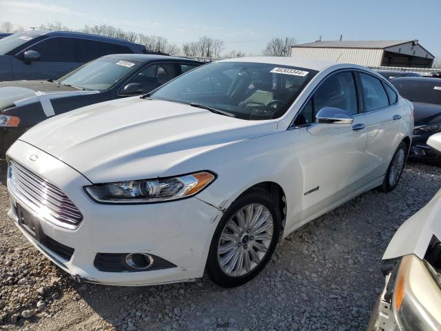 Lot #2411472611 2015 FORD FUSION SE salvage car