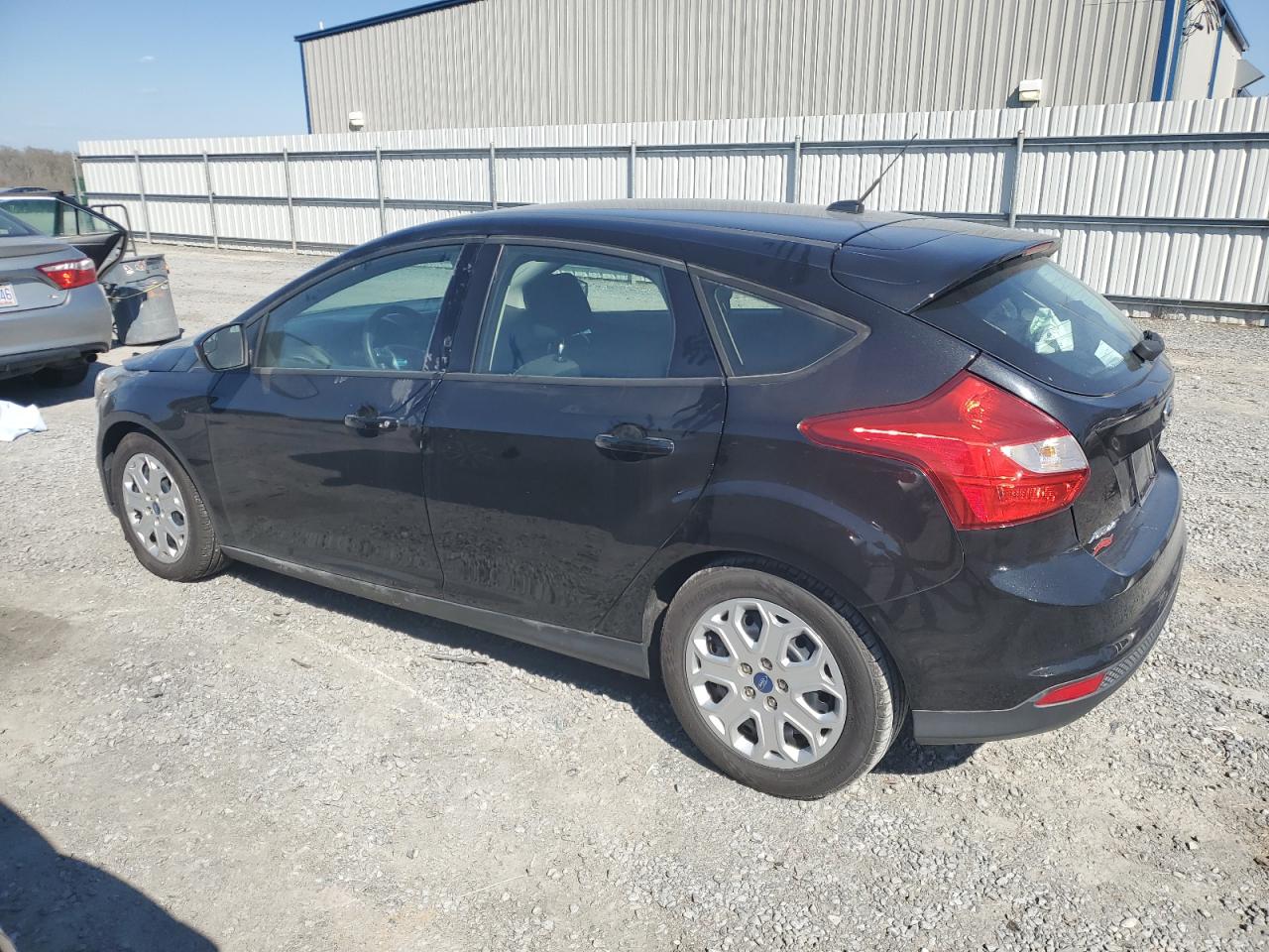1FAHP3K27CL166376 2012 Ford Focus Se
