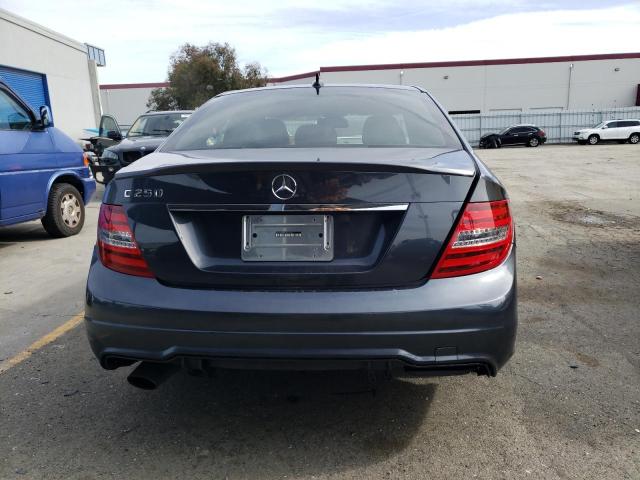 2013 MERCEDES-BENZ C 250 - WDDGF4HB5DR275249
