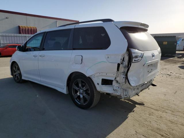 5TDXZ3DC2HS778898 2017 TOYOTA SIENNA, photo no. 2