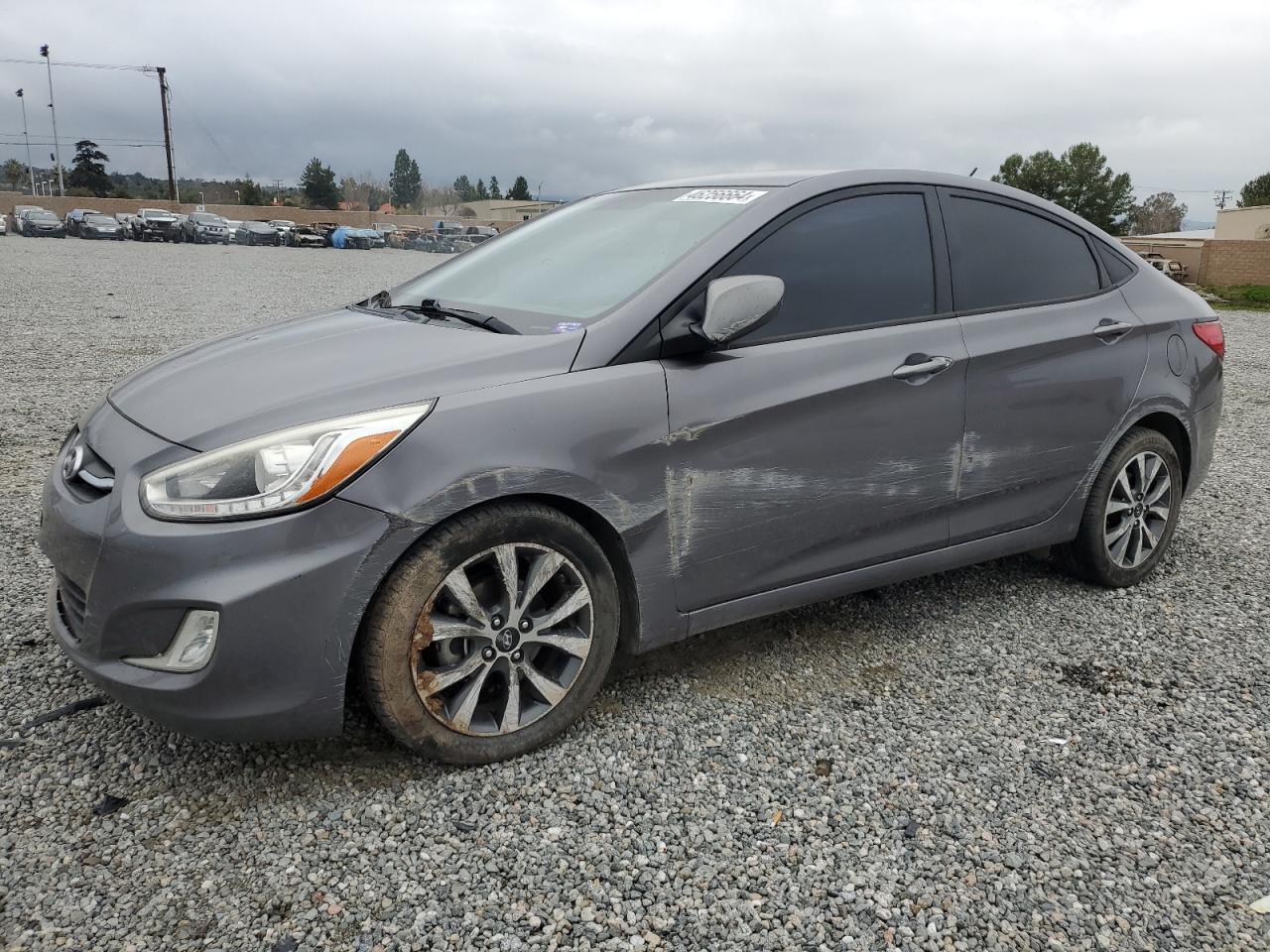 KMHCU4AE1FU823231 2015 Hyundai Accent Gls