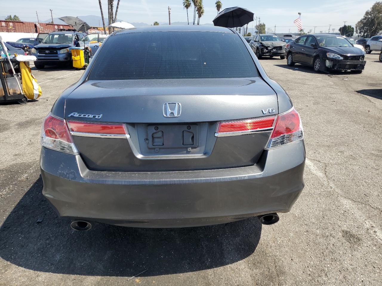 1HGCP3F78BA025306 2011 Honda Accord Ex