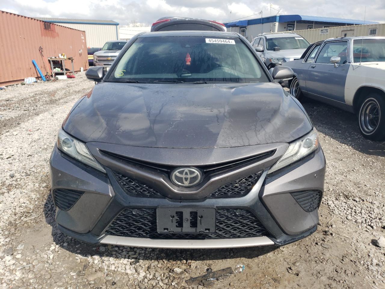TOYOTA CAMRY XSE -