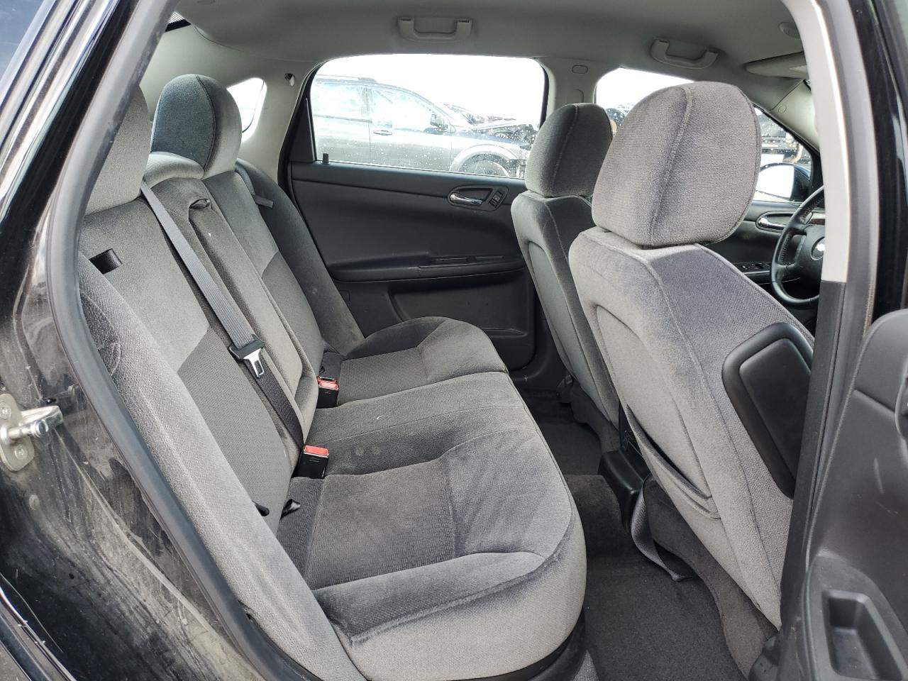 2G1WB5E33C1267302 2012 Chevrolet Impala Lt