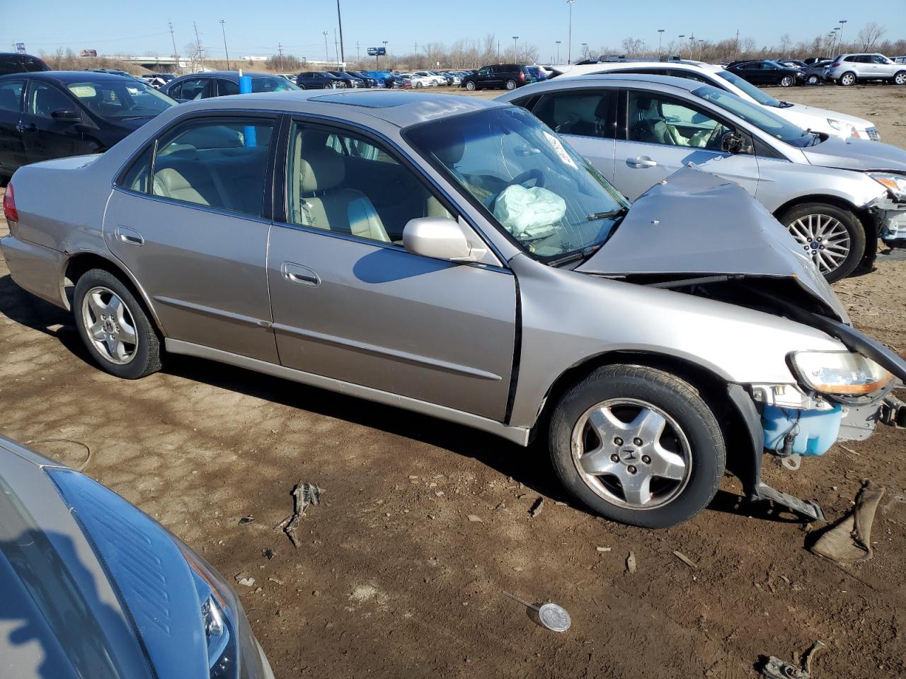 1HGCG1655XA031378 1999 Honda Accord Ex