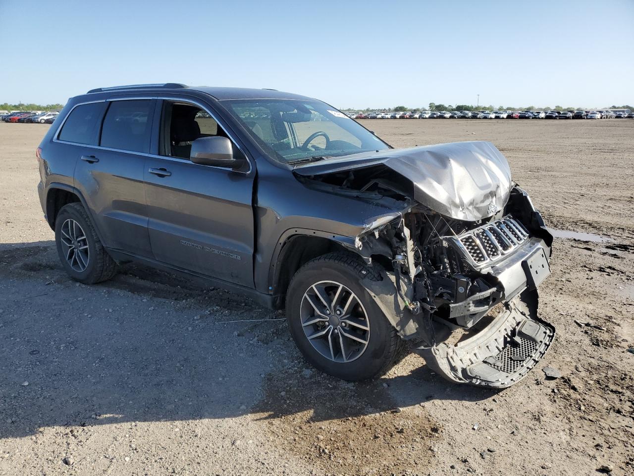 2019 Jeep Grand Cherokee Laredo vin: 1C4RJFAGXKC793358