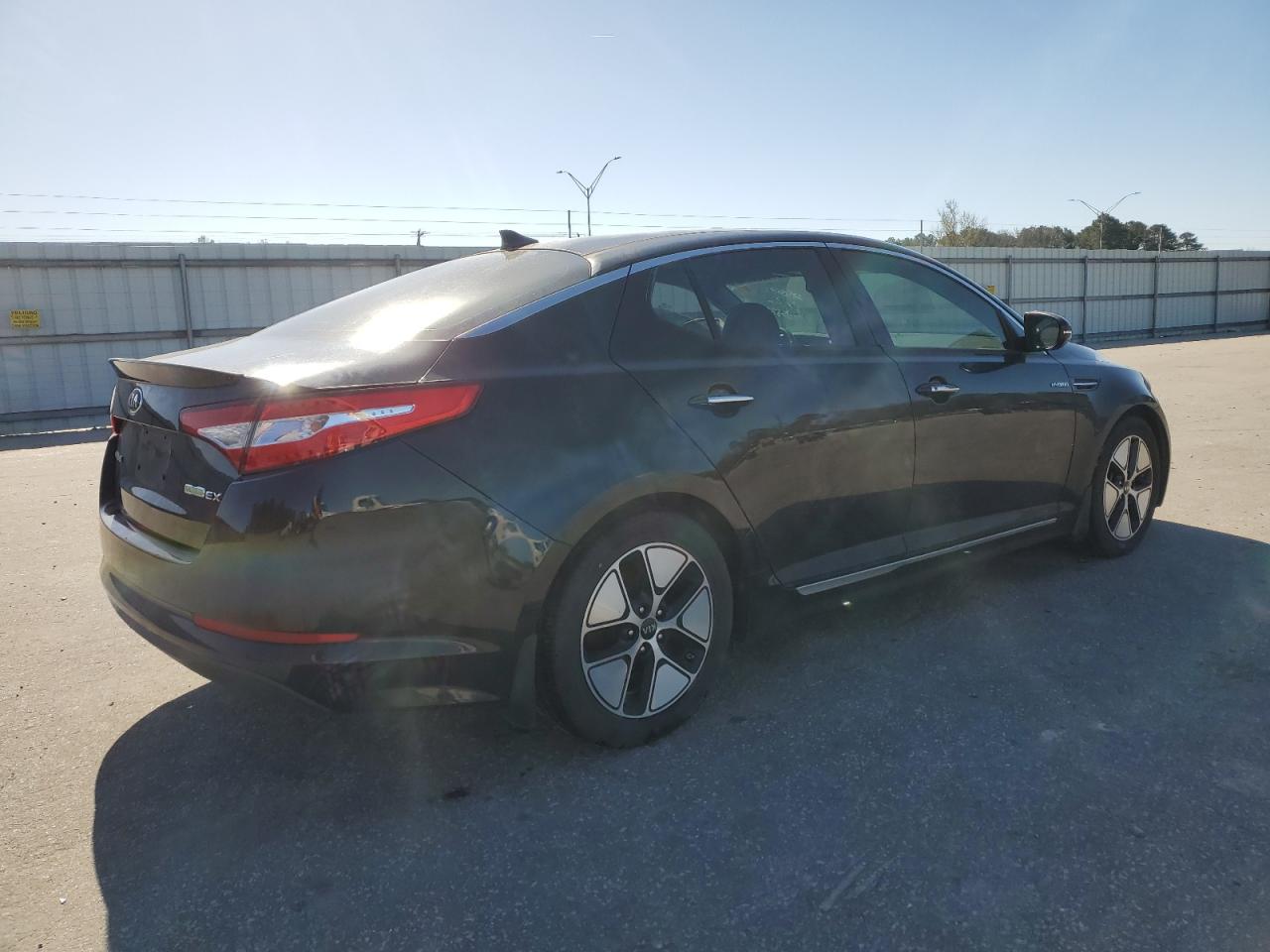 2013 Kia Optima Hybrid vin: KNAGM4ADXD5041852