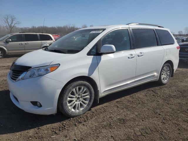 2014 Toyota Sienna Xle VIN: 5TDYK3DC7ES420975 Lot: 44749984