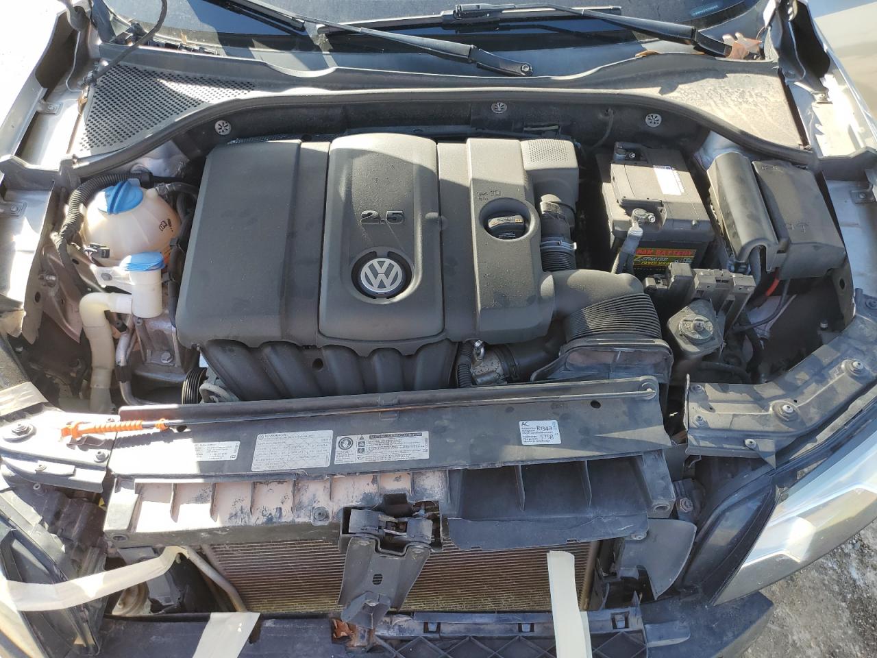 1VWBP7A31CC003026 2012 Volkswagen Passat Se