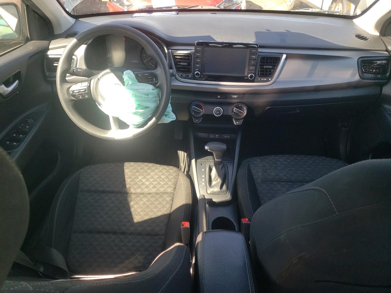 3KPA24AB7KE179699 2019 Kia Rio S