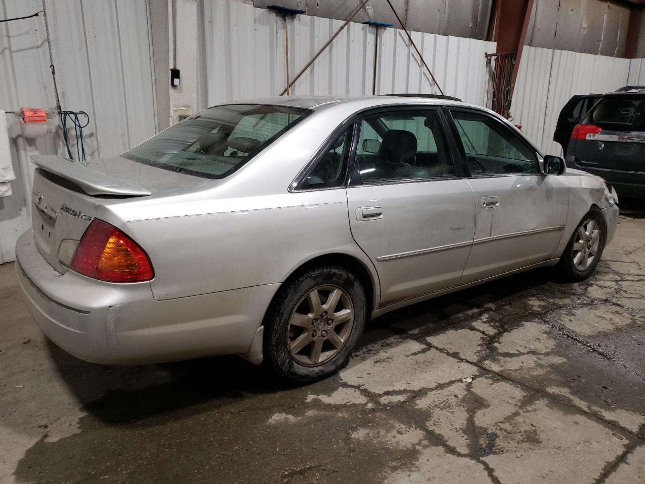 4T1BF28B62U202132 2002 Toyota Avalon Xl