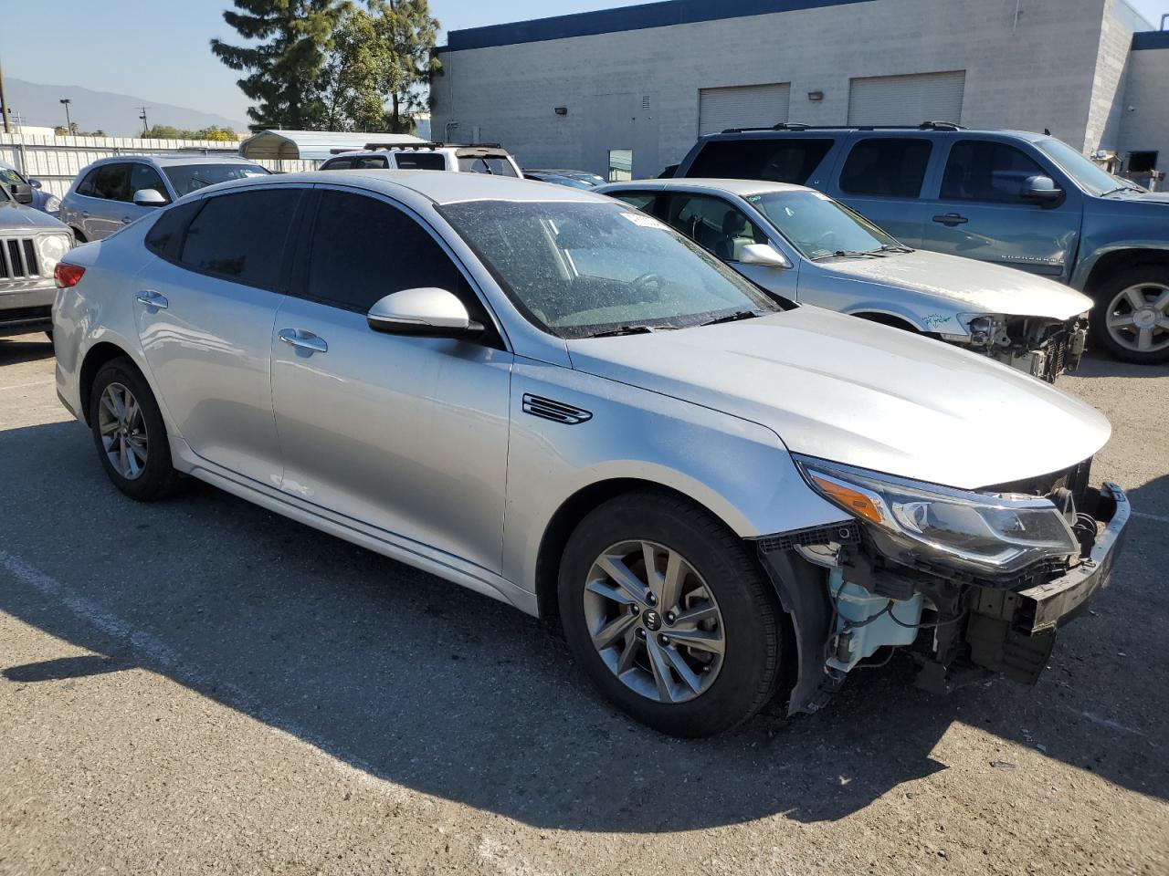 2019 Kia Optima Lx vin: 5XXGT4L31KG343114