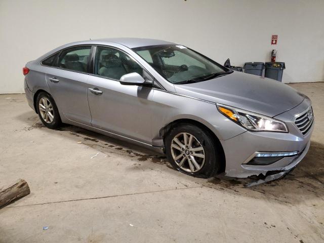 2015 HYUNDAI SONATA SE 5NPE24AF7FH212898