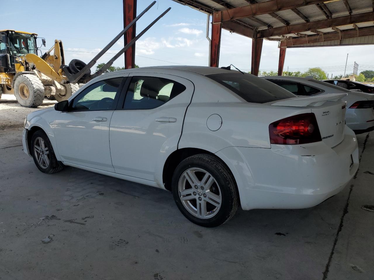 1C3CDZAG1EN218416 2014 Dodge Avenger Se