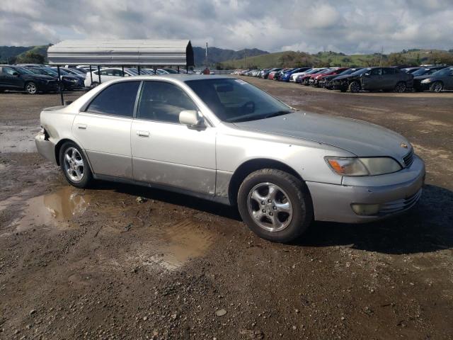 1998 Lexus Es 300 VIN: JT8BF28G3W5031595 Lot: 45493144