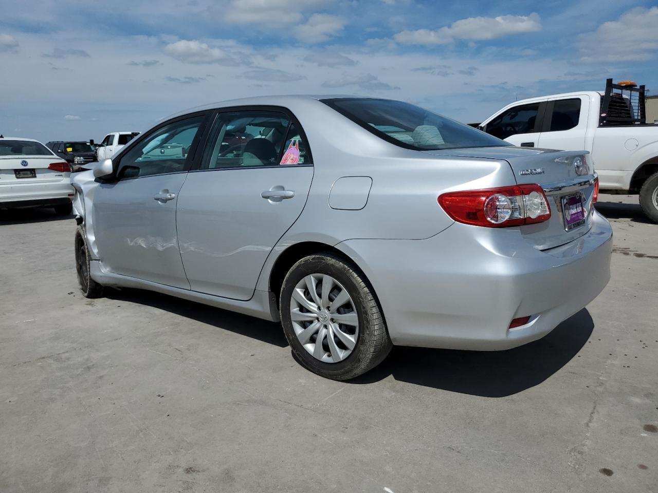 5YFBU4EE1DP170100 2013 Toyota Corolla Base