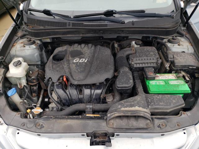 2012 Hyundai Sonata - Image 11