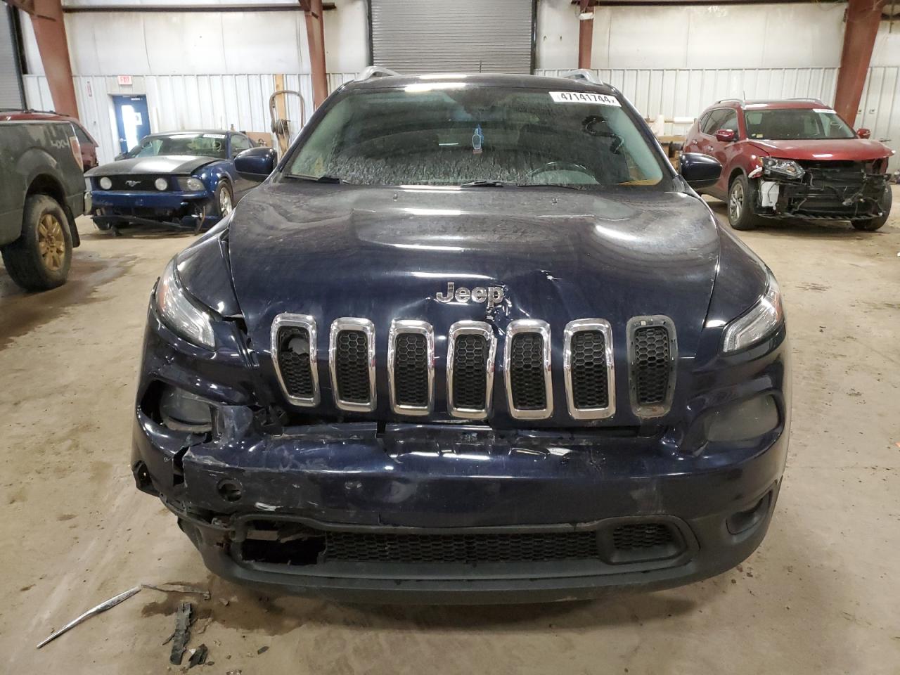 1C4PJMCS3EW218146 2014 Jeep Cherokee Latitude