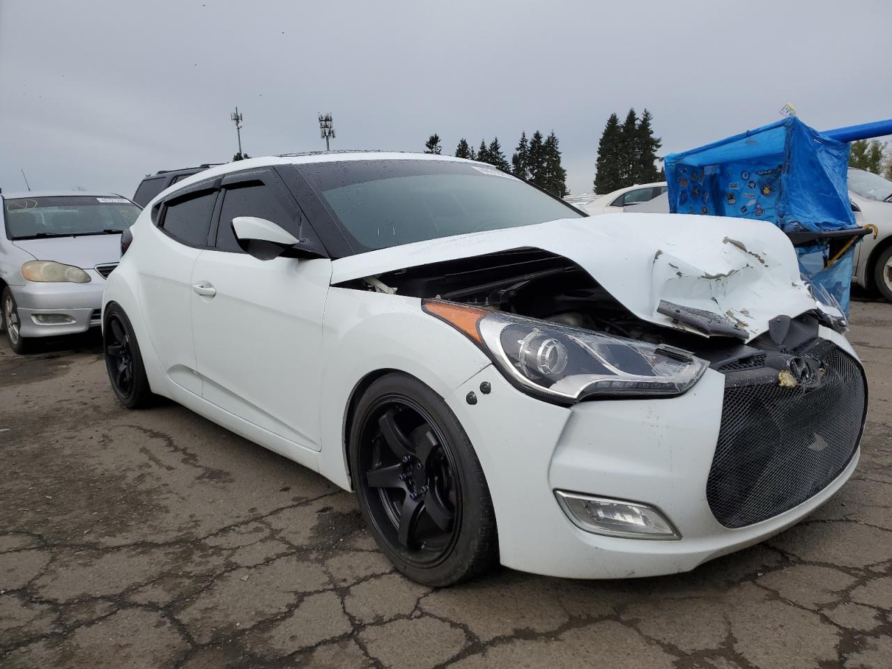 KMHTC6AD7GU257826 2016 Hyundai Veloster