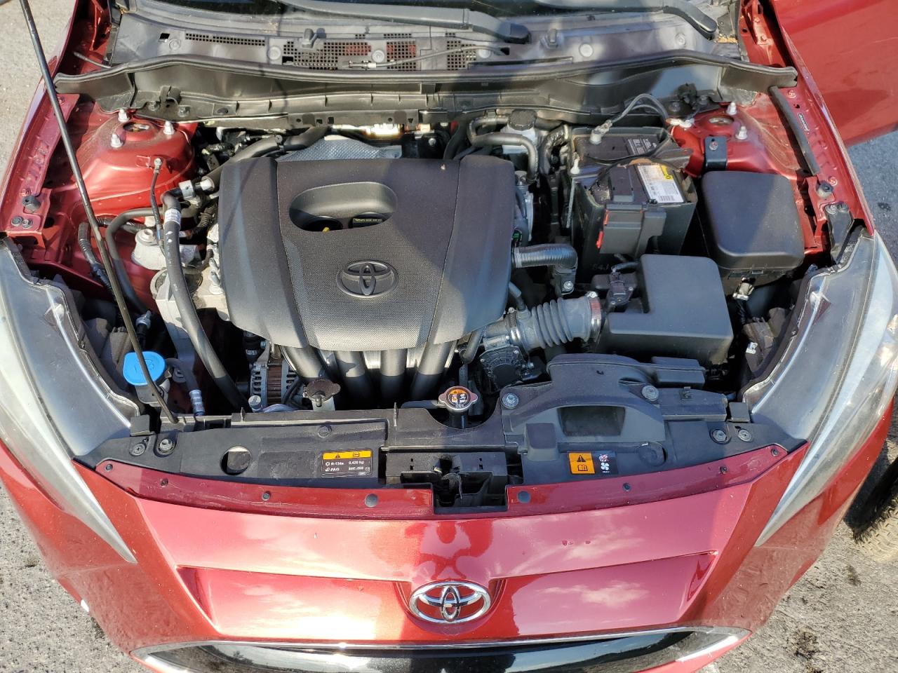 3MYDLBYV3HY167671 2017 Toyota Yaris Ia