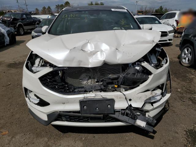 Lot #2493959337 2019 FORD EDGE ST salvage car