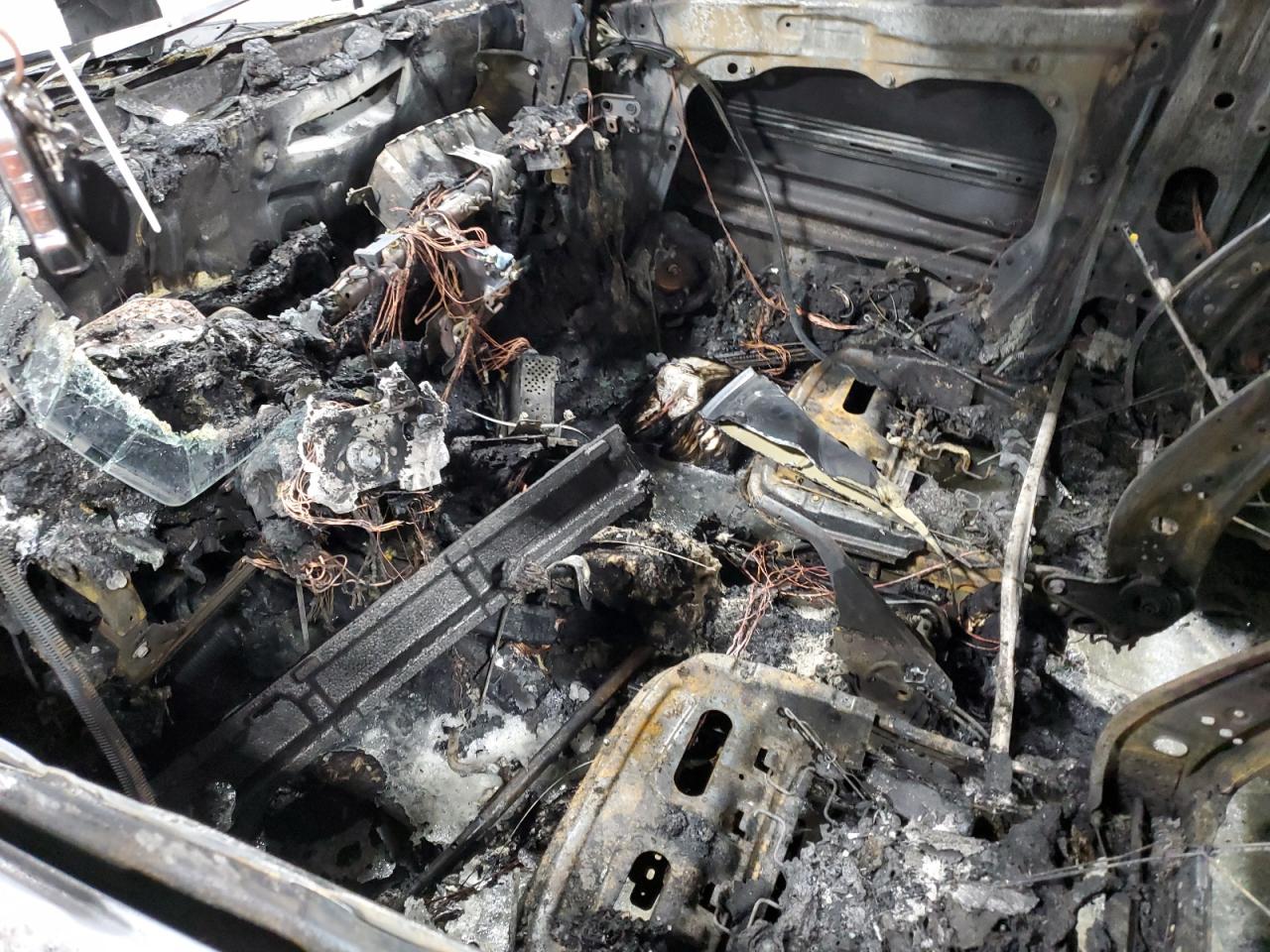 KNDJ23AU8L7047810 2020 Kia Soul Lx